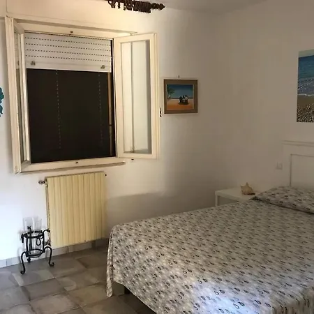 Prázdninový dům Villetta Appena Ristrutturata A Pochi Passi Dal Mare *